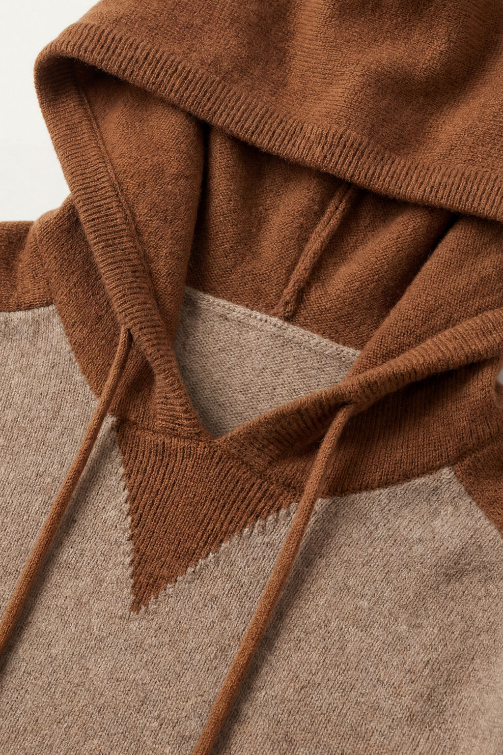 Manuel - Conjunto de Firma Beige con Capucha
