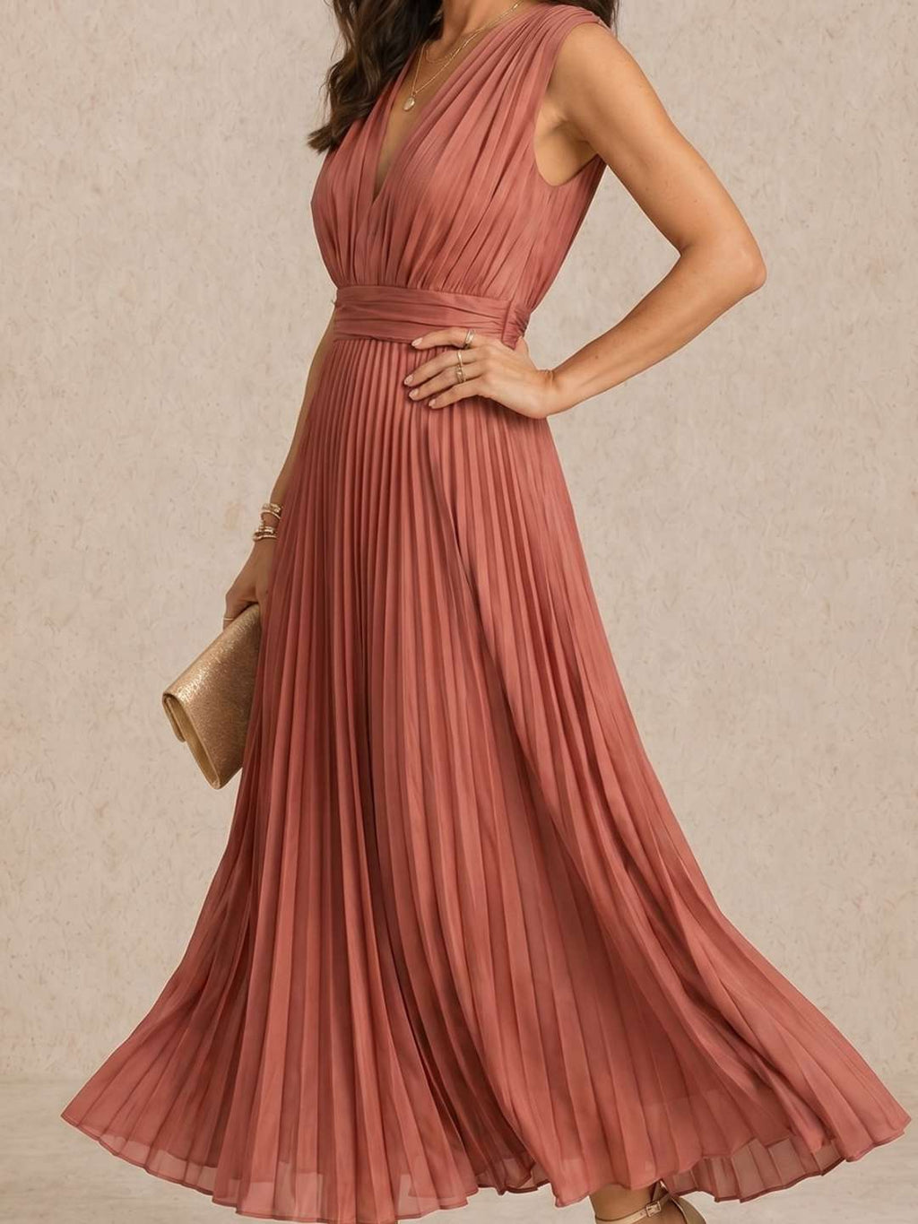 Paula - Vestido midi plisado con escote en V